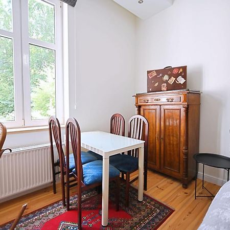 Beige And Red 3City Studio In Sopot With Outdoor Parking By Noclegi Renters Bagian luar foto